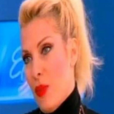 H αποκάλυψη της Μενεγάκη: «Το πρώτο βράδυ που κοιμήθηκα με τον Γιάννη τσακωθήκαμε»