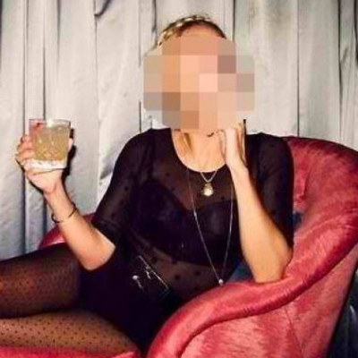 Πάμπλουτη Ελληνίδα χρυσή κληρονόμος αναστατώνει με καυτές πόζες! (φωτό)