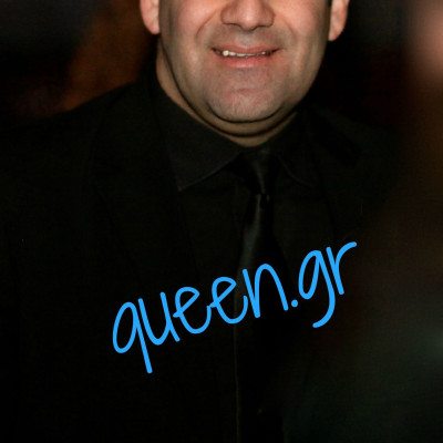 Ο Γιώργος είναι αν όχι το δεξί σίγουρα το αριστερό ..