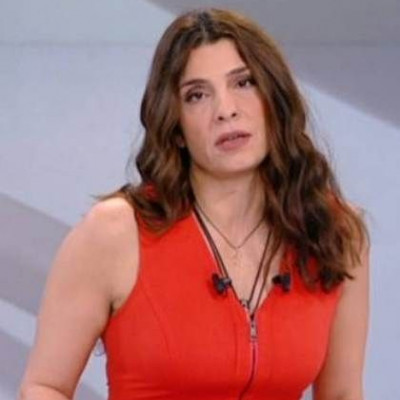 Γιατί "κόπηκε" η εκπομπή της Τσαπανίδου στον «αέρα»;