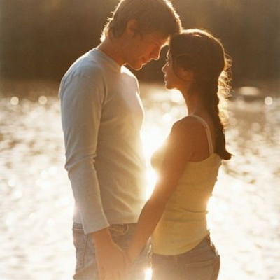 Έρευνα που αποκαλύπτει: πόσα δευτερόλεπτα χρειάζονται για να ερωτευτούμε