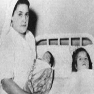 Έγινε μητέρα σε ηλικία... 5 ετών!