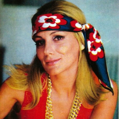 Μια συγκλονιστική φωτογράφηση μόδας με την Μπέτυ Αρβανίτη 43 χρόνια πριν