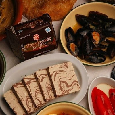 Καθαρά Δευτέρα: Μακεδονικός Χαλβάς, λαγάνα, χαρταετός και… όλη η οικογένεια μαζί γύρω από το εορταστικό τραπέζι!