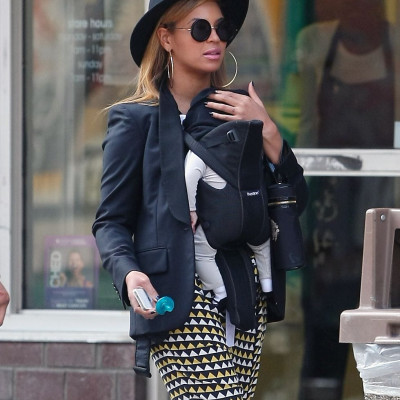 Ποιο διάσημο αγοράκι φίλησε την κόρη της Beyonce;