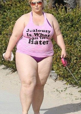 Ajay Rochester: Η γυναίκα που έγινε διάσημη και πάμπλουτη γράφοντας βιβλία για το πώς να αδυνατίσεις