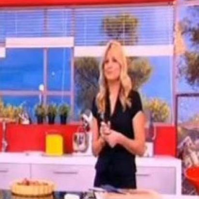 Φαίη Σκορδά: Έμεινε από βενζίνη, δεν είχε το πορτοφόλι και... τη σταμάτησε η τροχαία!