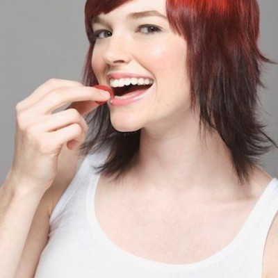 Tο φρούτο που εξαφανίζει τις ρυτίδες