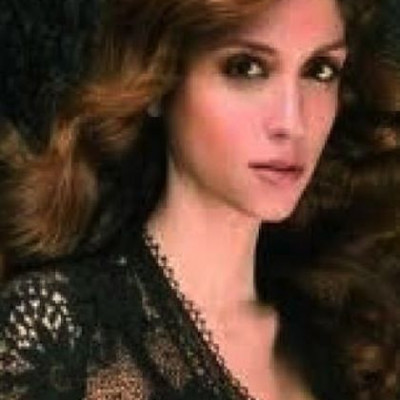 Τρέλα στην Ιαπωνία με την Σοφία Καρβέλα!