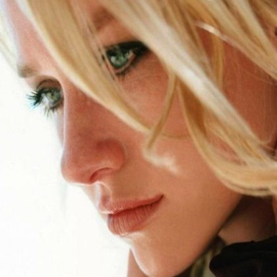 Naomi Watts: Μια μαμά με λατρεία στα γλυκά! Πώς καταφέρνει και διατηρείται;