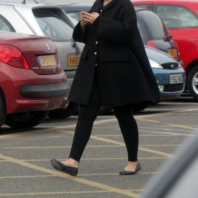 Ποια star του τραγουδιού θα κερδίσει πολλά εκατομμύρια από την αυτοβιογραφία της;