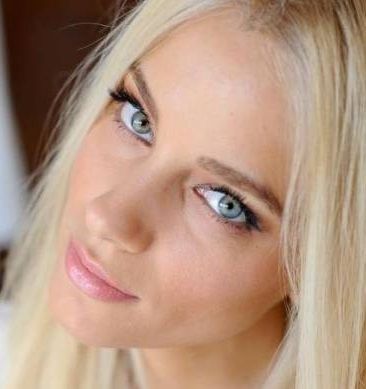 Δούκισσα Νομικού: Θυμάται τις όμορφες στιγμές των παιδικών της χρόνων!