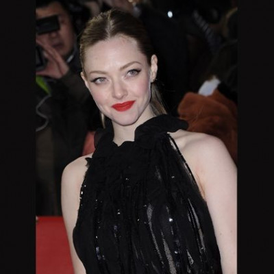 Amanda Seyfried: Το νέο πρόσωπο των αρωμάτων Givenchy