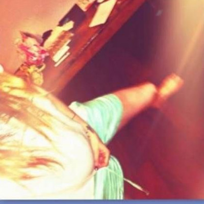 Σοφία Καρβέλα: Φούσκωσε αρκετά η κοιλίτσα της