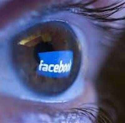 Έρευνα: 1 στους 8 λέει ψέματα σε Facebook και Twitter