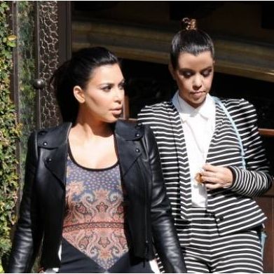 Η Kim θέλει να πάρει το μωρό της μαζί στην περιοδεία του Kanye και η Kourtney της τα έχωσε!