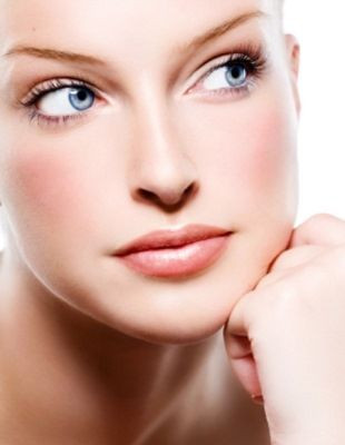 Ποιες καθημερινές συνήθειες μας γερνούν γρηγορότερα;