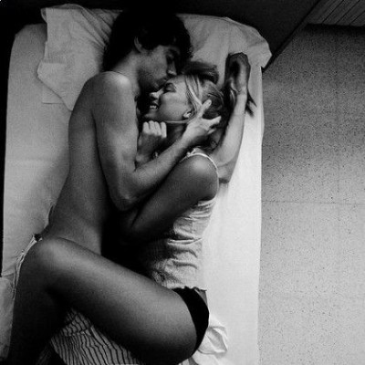 Tα 5 πράγματα που ένας άντρας προσέχει με την πρώτη σε μία γυναίκα!