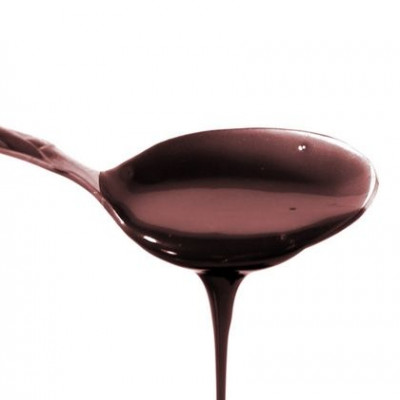 Σπιτικό σιρόπι σοκολάτα με κανέλα