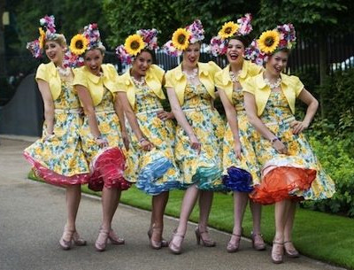 Ιπποδρομίες Ascot: αυτά είναι τα πιο παράξενα καπέλα που φόρεσαν οι κοσμικές κυρίες