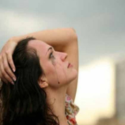 Υποτίθεται πως θα έφευγε Γερμανία. Είναι ακόμη εδώ και τα βρήκε με την πρώην του!