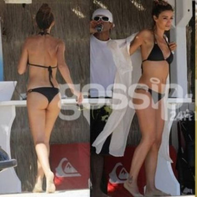 Ελένη Φουρέιρα: Απ’ όποια πλευρά κι αν την δεις… και χωρίς ίχνος ρετούς, είναι τρέλα!