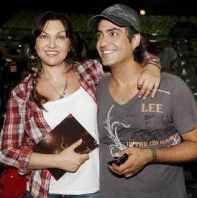 Η συγκλονιστική αποκάλυψη του Σχοινά: «Παραμονή Πρωτοχρονιάς η Καίτη πάλευε για τη ζωή της! Ήταν έτοιμη να πεθάνει!»