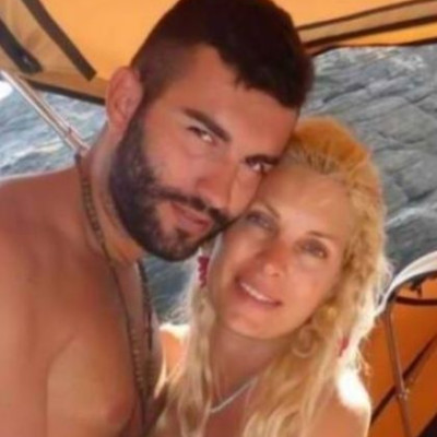 Η νέα φωτογραφία που πόσταρε ο αδερφός της Μενεγάκη στο facebook!