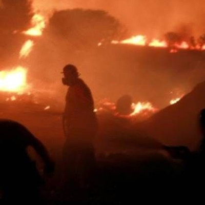 Τεράστια η καταστροφή από την πυρκαγιά στη Βαρυμπόμπη