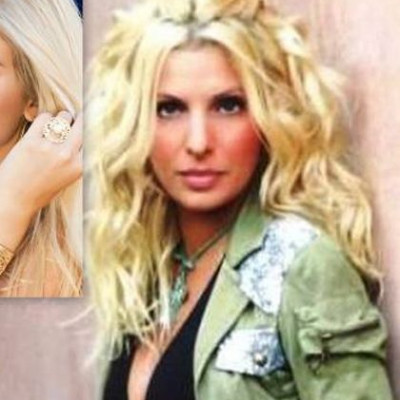 Δείτε την Ελένη Μενεγάκη να βολτάρει στα Σφακιά με την Κωνσταντίνα Σπυροπούλου!