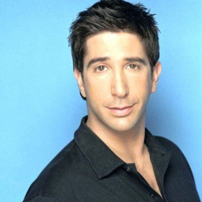 David Schwimmer: Πώς είναι άραγε σήμερα ο Ρος από τα «Friends»;