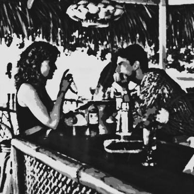 Μου αρέσει ένα παιδί που δουλεύει σε ένα μαγαζί. Μιλάμε πολύ τελευταία, αλλά δεν μπορώ να καταλάβω αν του αρέσω και εγώ. Τι να κάνω;