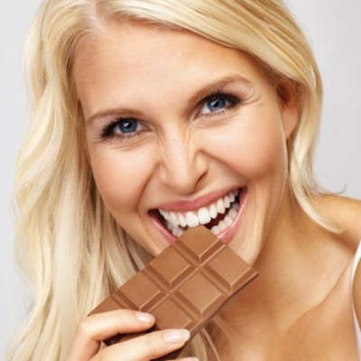 Το μυστικό των διαιτολόγων για τέλειο σώμα απαιτεί... σοκολάτα!