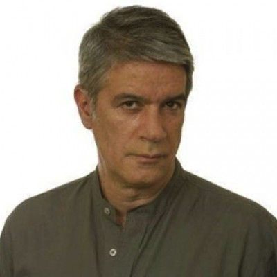 Φίλιππος Σοφιανός: Έφυγε με τάπερ από δεξίωση για να τα δώσει σε συναδέρφους του