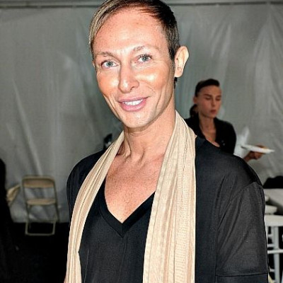 Δείτε πως ήταν ο Βασίλειος Κωστέτσος 25 χρόνια πριν. Δεν θα το πιστεύετε!