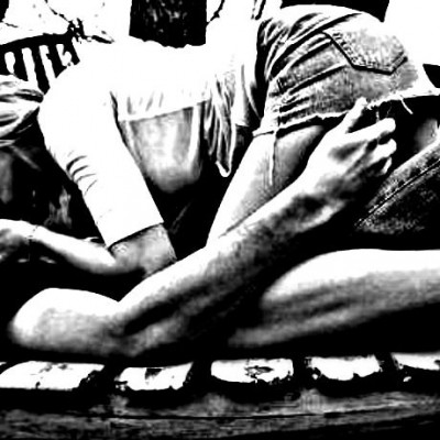 Ήμασταν φίλοι, μου είπε ότι θα μπορούσαμε να έχουμε κάτι παραπάνω από αυτό, έγινε ό,τι έγινε μεταξύ μας, αλλά μετά εξαφανίστηκε. Τι να κάνω;