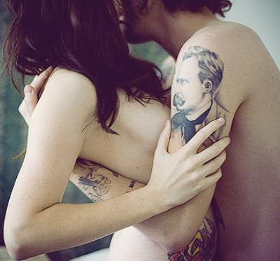 5 λόγοι (εκτός από τον προφανή) για να κάνετε σεξ απόψε!