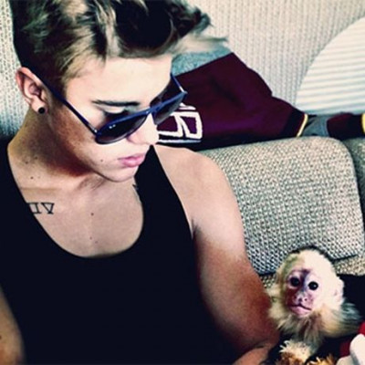 Γιατί ο ανεύθυνος Bieber χρωστάει $11,000 στη Γερμανία;