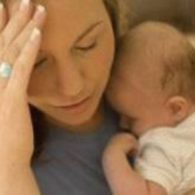 Τι είναι το baby blues; Το παθαίνουν όλες οι γυναίκες μετά τον τοκετό;