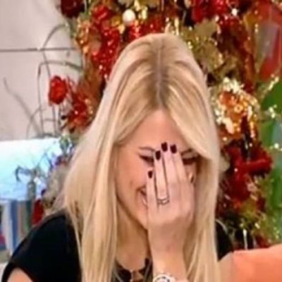 Φαίη Σκορδά: Οι ευχές των συνεργατών της για την δεύτερη εγκυμοσύνη της