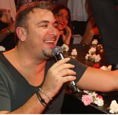 Αντώνης Ρέμος: «Πολλές φορές τα δικά μου συναισθήματα πέρασαν στα τραγούδια μου»