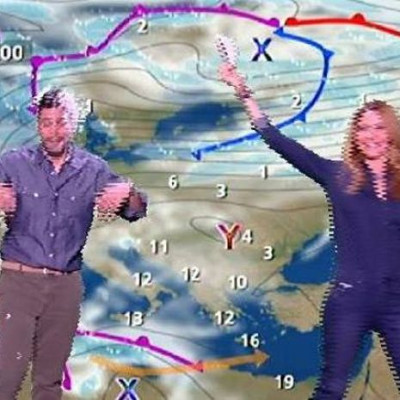 Απίστευτο! Η Μπαλατσινού «έλουσε» με ζάχαρη άχνη τον Ουγγαρέζο