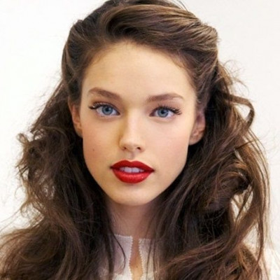 Θέλετε να έχετε λαμπερό δέρμα στο ρεβεγιόν; Δοκιμάστε αυτή την φυσική συνταγή!