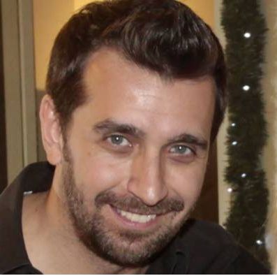 Θάνος Πετρέλης: «Ήταν λάθος κίνηση της Έλενας να ανταγωνιστεί την Ελλάδα στην Eurovision»