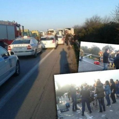 Δύο νεκρές σε τροχαίο με νταλίκα και ΚΤΕΛ στα Μάλγαρα (φωτο)