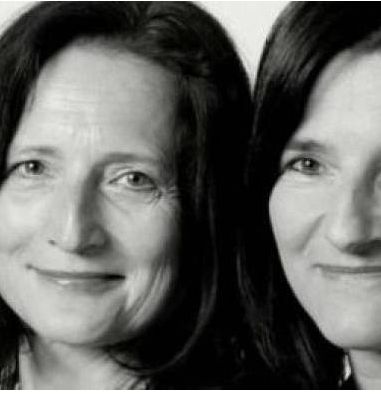 Κι όμως δεν είναι δίδυμοι! Απίθανο φωτογραφικό πρότζεκτ!