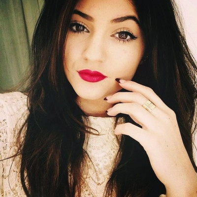 H Kylie Jenner ξανακουρέυτηκε (photo)