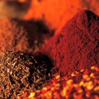 Πώς να φτιάξετε τη δική σας σκόνη τσίλι