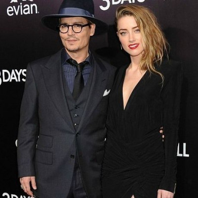 O Depp καψουρεύτηκε: Δείτε τον να φιλάει την Heard, για πρώτη φορά μπροστά στις κάμερες