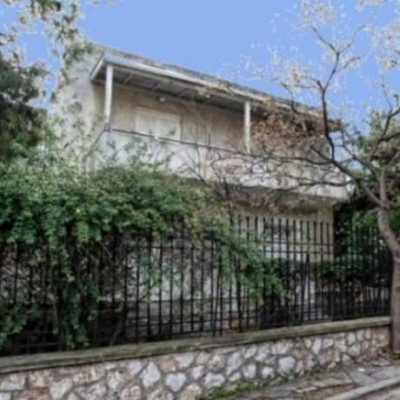 Στο σφυρί η ιστορική βίλα των Παπανδρέου